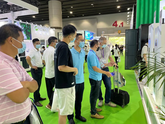 展会直击丨科曜能源30-60kW光储混合逆变器及储能一体系统新品发布